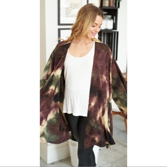 Calm and Collected Tie Dye Cardigan - Picture 2 of 3